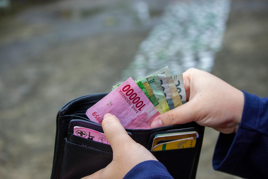 Minimum Wage Compliance in Indonesia: A Practical Guide for Foreign Businesses
