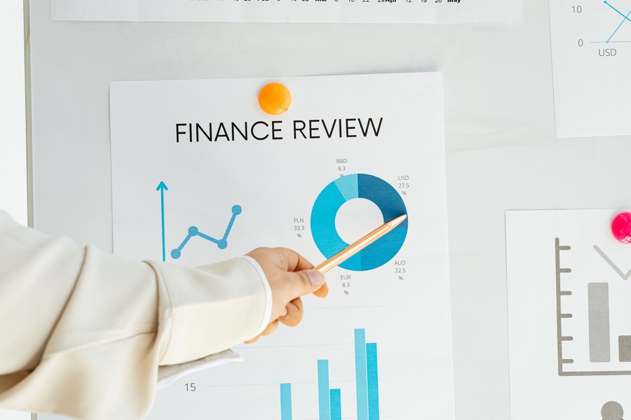 What Should Companies Do When Auditors Propose Financial Statement Adjustments in Indonesia.jpg